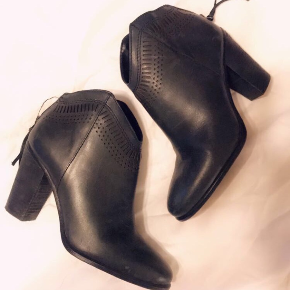 Vince Camuto Ankle Booties